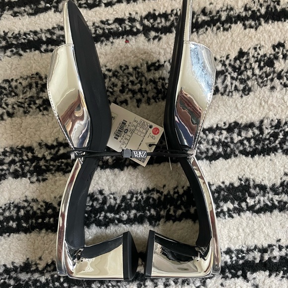 Zara Metallic Silver Heeled Slides - Picture 2 of 2